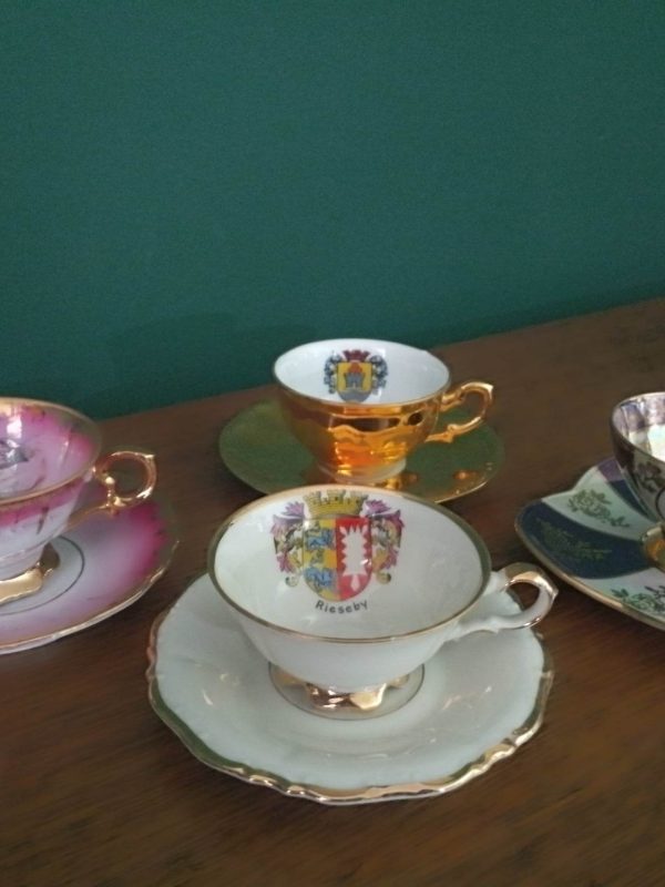 vintage porcelán kávéscsészék bavaria eigl minőségi egyedi ajándék antik yupie