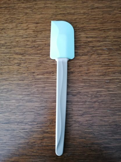 műanyag nyelű szilikon spatula praktikus krémekhez süteményhez háztartási eszköz yupie