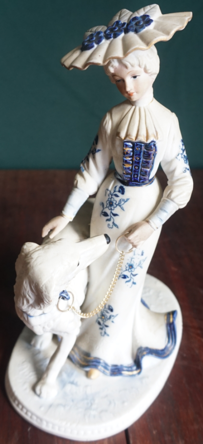 Kutyás nő porcelán figura, dekoráció, yupie