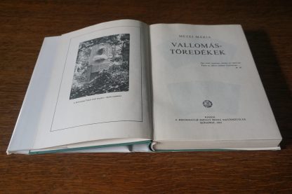 Mezei Mária: Vallomástöredékek, könyvek, yupie