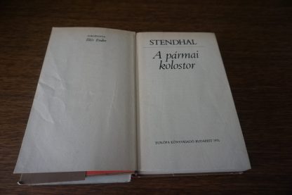 Stendhal A pármai kolostor, könyvek, yupie