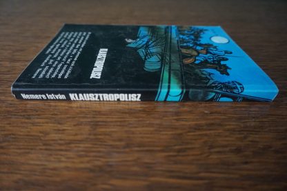 Nemere István Klausztropolisz, könyvek, yupie