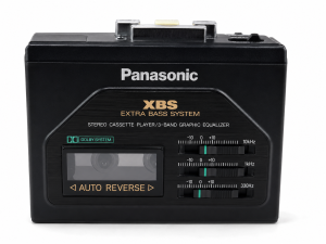 Panasonic XBS Extra Bass System vintage kazettás walkman hordozható magnó