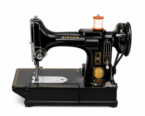 Singer Featherweight 222K hordozható vintage varrógép eredeti tartozékokkal és keménytokkal