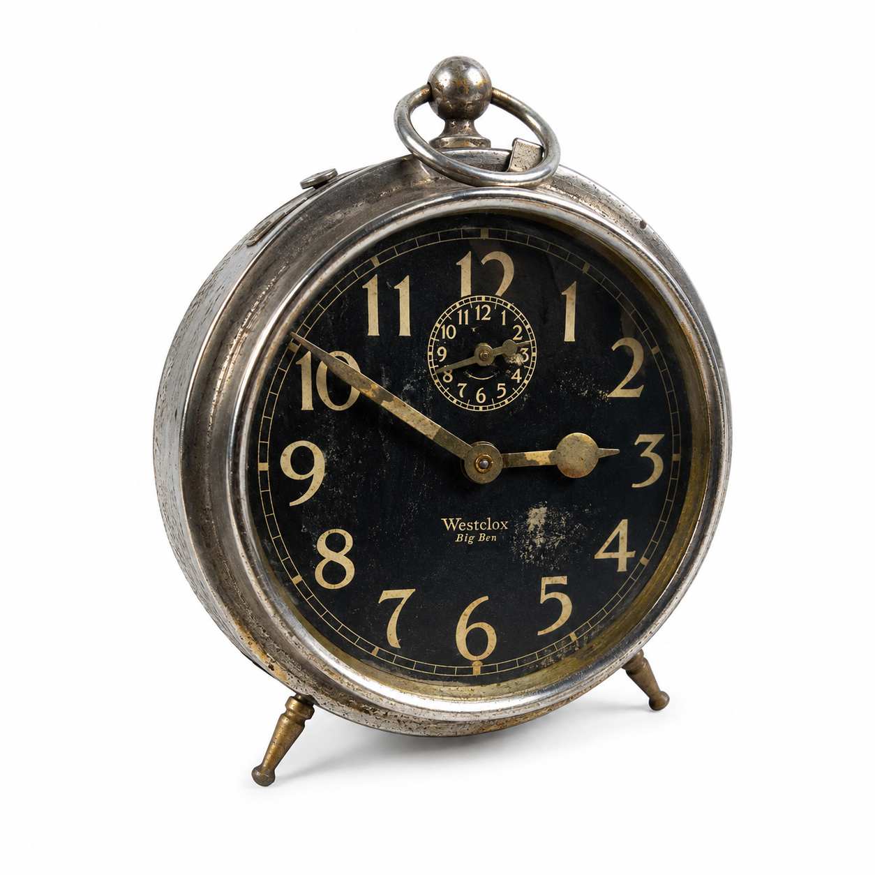 Vintage Westclox Big Ben mechanikus ébresztőóra fekete számlappal, ezüstszínű fémházzal, fehér háttéren.